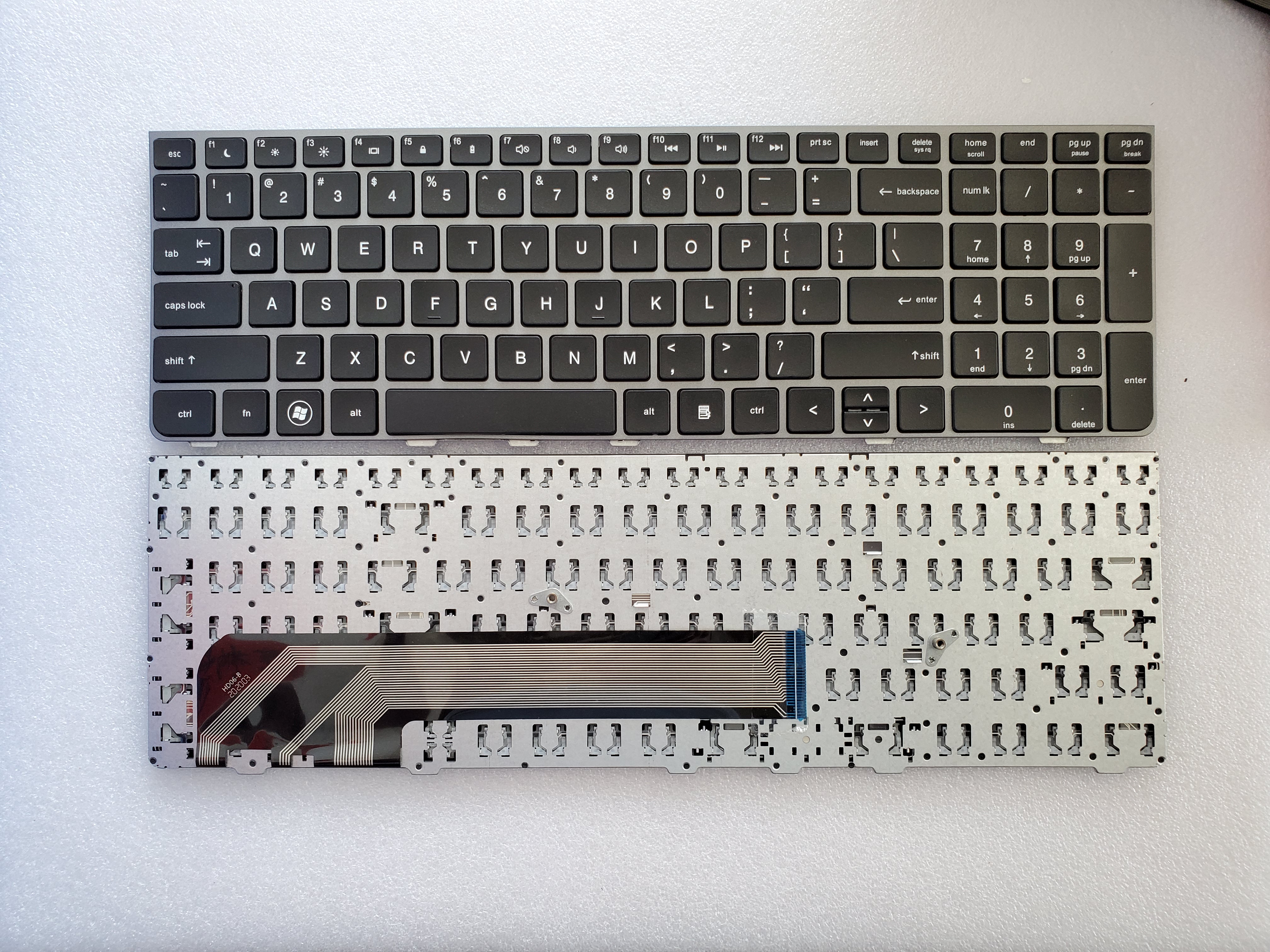 Picture of New Replacement Laptop Keyboard For HP 4530/4530S SILVER FRAME BLACK (OEM) US Layout